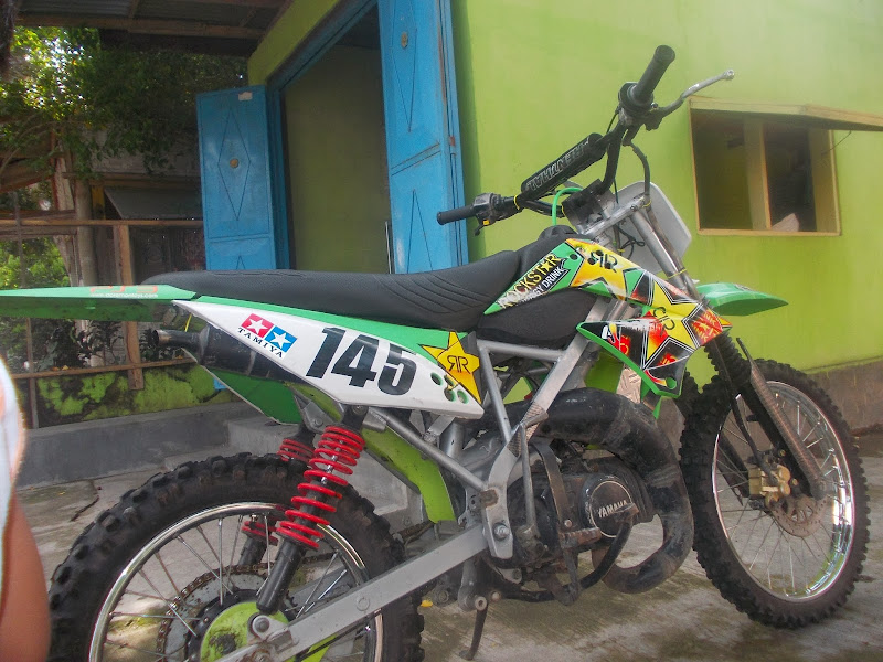 MODIFIKASI (TRAIL ALA KLX) F1ZR 2001 KEDIRI - DIJUAL SANTAI title=