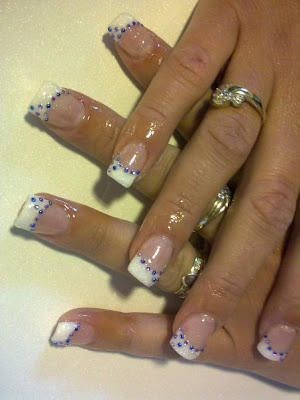 Glamorous And Beautiful Nail Art For Special Occasion 2010