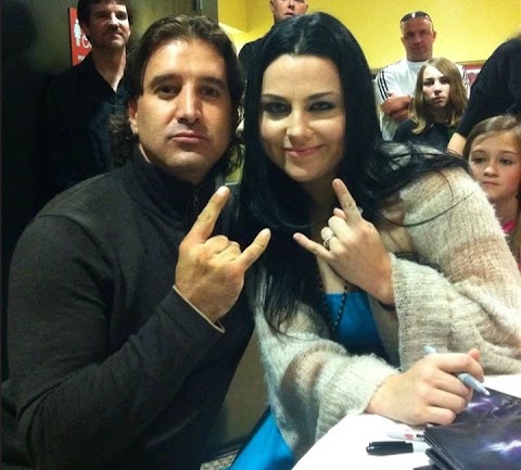 Scott Stap: Amy Lee y yo después de su show.