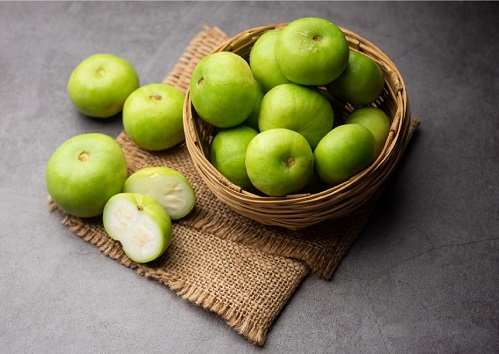 Exploring the Nutritional Bounty of a 100 Gram Serving of Apple Gourd