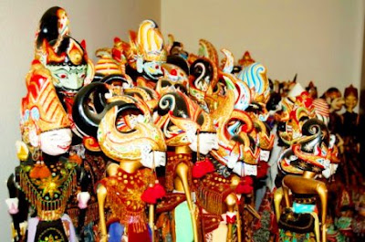 Galangputrakr: WAYANG GOLEK - SENI PERTUNJUKKAN KHAS TANAH 