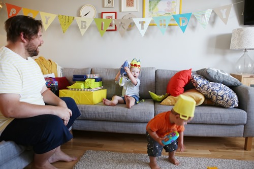 20150807 Ames's third birthday (309) edit
