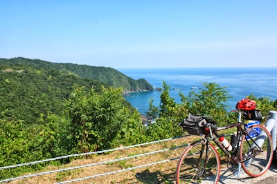 横浪スカイラインを行く