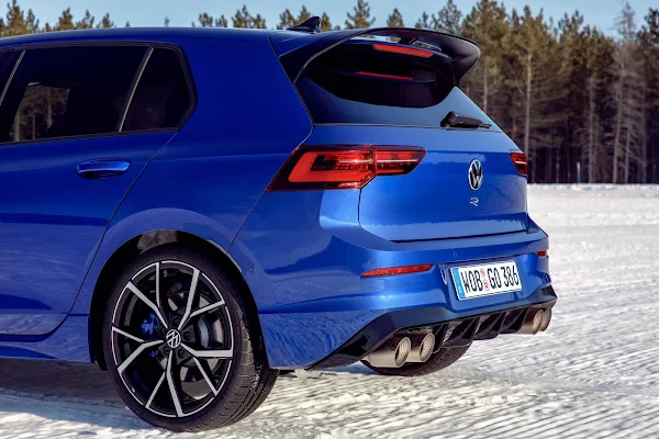 Volkswagen Golf R 2022 chega aos EUA este ano com tração 4Motion atulizada