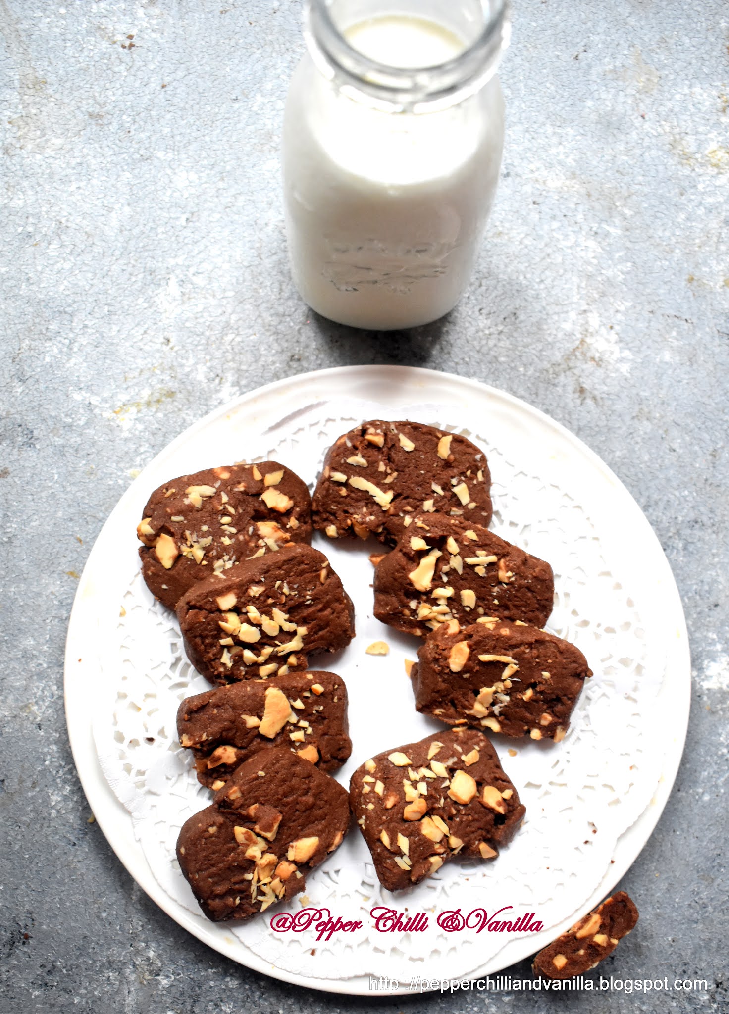 how to make chocolate cashew cookies