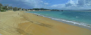 Nos vamos a situar cerca de la entrada de la Playa de los Peligros para . (playa de los peligros santander)