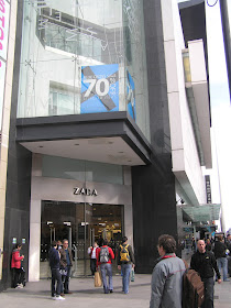By E.V.Pita, Zara fashion shops in Europa and USA /  Por E.V.Pita ,Tiendas de Zara en Europa y Estados Unidos / Por E.V.Pita ,  Tendas de Zara polo mundo adiante