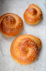 pane-al-formaggio-pane-ripieno-alla-feta