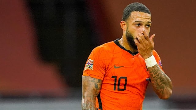 Three days for Barcelona to take Depay