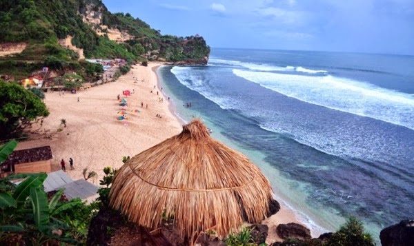 Pantai Objek Tempat Wisata Pantai Pok tunggal di Yogyakarta atau sekitarnya jogja