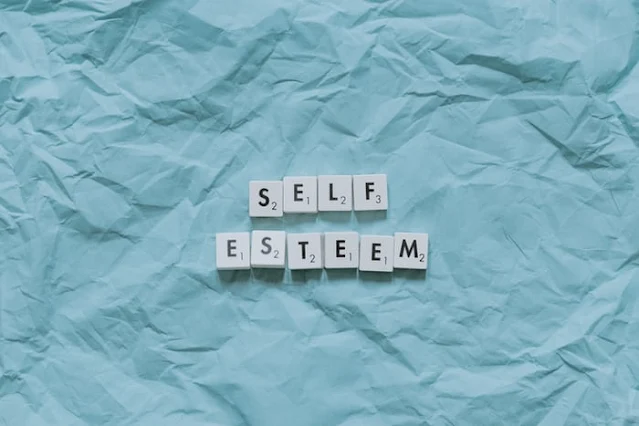 Self esteem word written