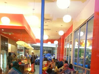 Minum petang di Secret Recipe Wangsa Walk