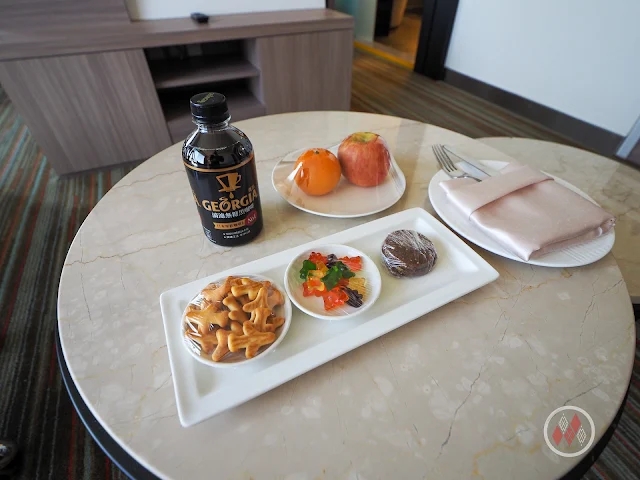 Room 958 - Executive Suite 台北諾富特華航桃園機場飯店 - Novotel Taipei Taoyuan International Airport