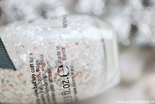 Review: essennce winter dreamin LE - ganz schön verschneit! - snow ball top coat - www.annitschkasblog.de