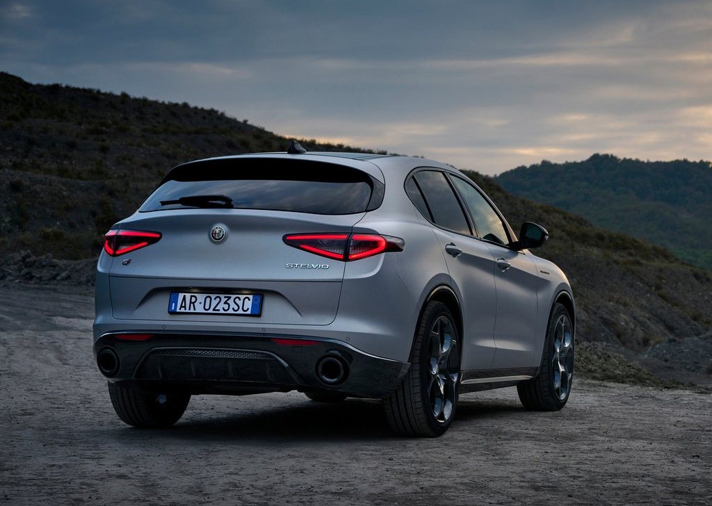 2023 Alfa Romeo Stelvio