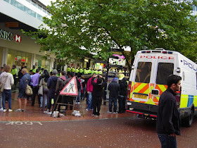 Birmingham Riots 2011 Police began stopping groups at around 6.30pm on the Pallasades ramp Rioting started in Birmingham city centre followeed by tensions created by rumours of gangs and a heavy police presence DATE Monday 8th August, 2011