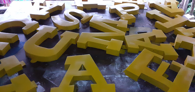 letras en 3d de fibra de vidrio