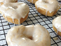 Skinny Vanilla Bean Donuts
