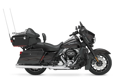 2010 Harley-Davidson CVO Ultra Classic Electric Glide Dark Side Limited Edition