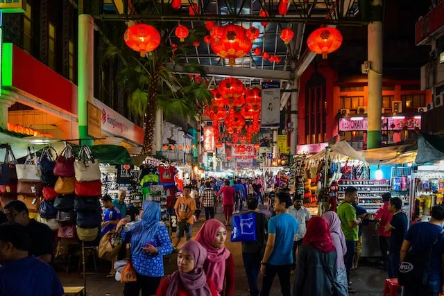 potret ekonomi malaysia keseimbangan antara pertumbuhan dan keberlanjutan