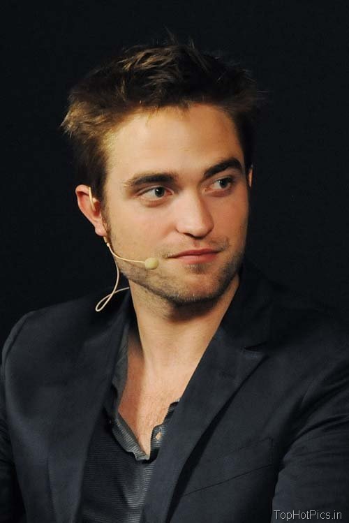 Robert Pattinson Latest Pics on TV Show 2