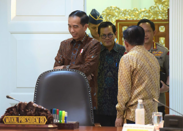 Presiden Jokowi Ingin MRT, LRT, Trans Jakarta, Kereta Bandara, dan Kereta Commuter Terintegrasi