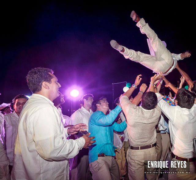 boda en playa, beach wedding, Oaxaca, México, Bodas Huatulco, Wedding Planner