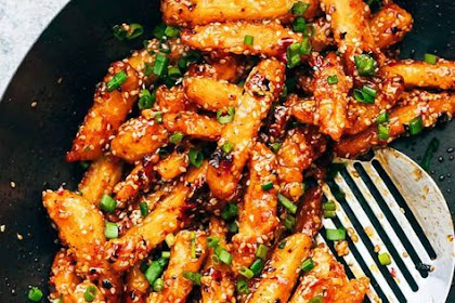 Crispy Honey Chilli Potatoes