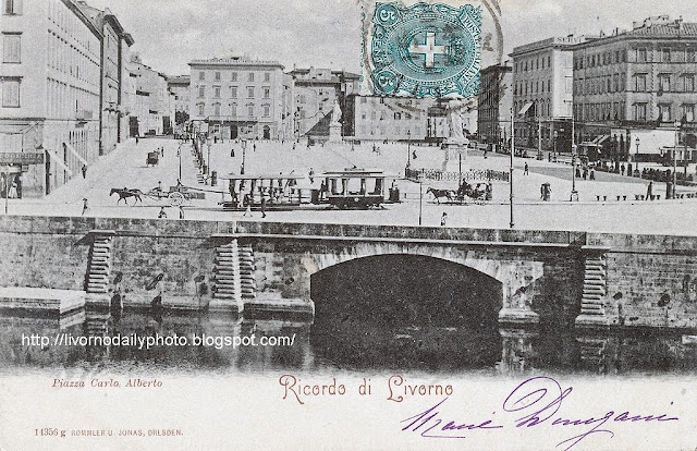 Piazza Carlo Alberto in 1900, now Piazza della Repubblica, Livorno