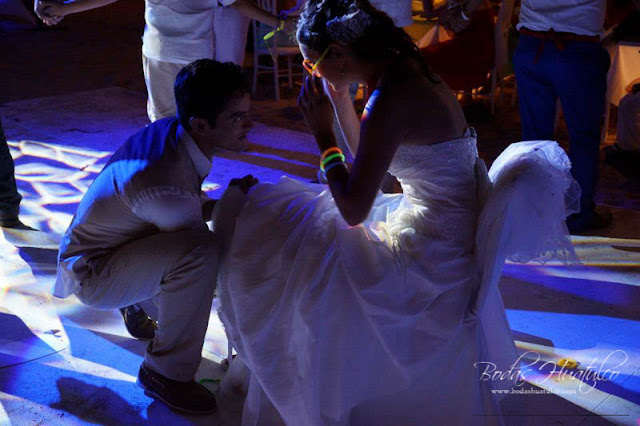 boda en playa, beach wedding, Oaxaca, México, Bodas Huatulco, Wedding Planner