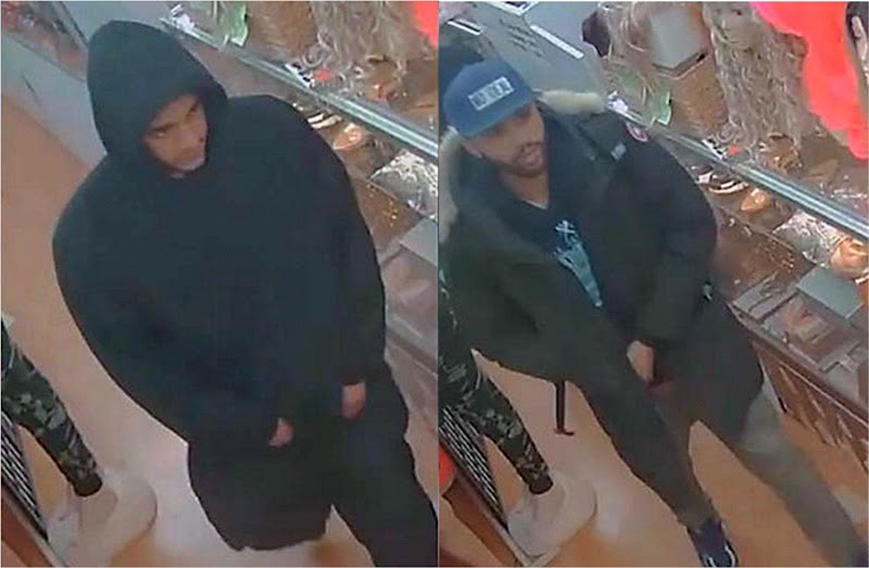 Persiguen a dos atracadores que se robaron 113 celulares en una tienda de El Bronx 