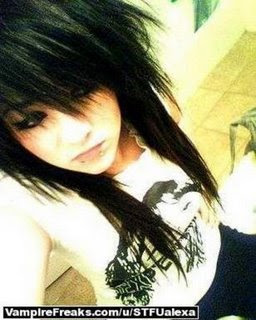Emo Hair Styles With Image Emo Girls Hairstyle With Black Long Emo Hair Picture 4