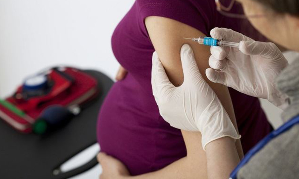 Alasan CDC Anjurkan Ibu Hamil Dapat Vaksin RSV di Trimester 3