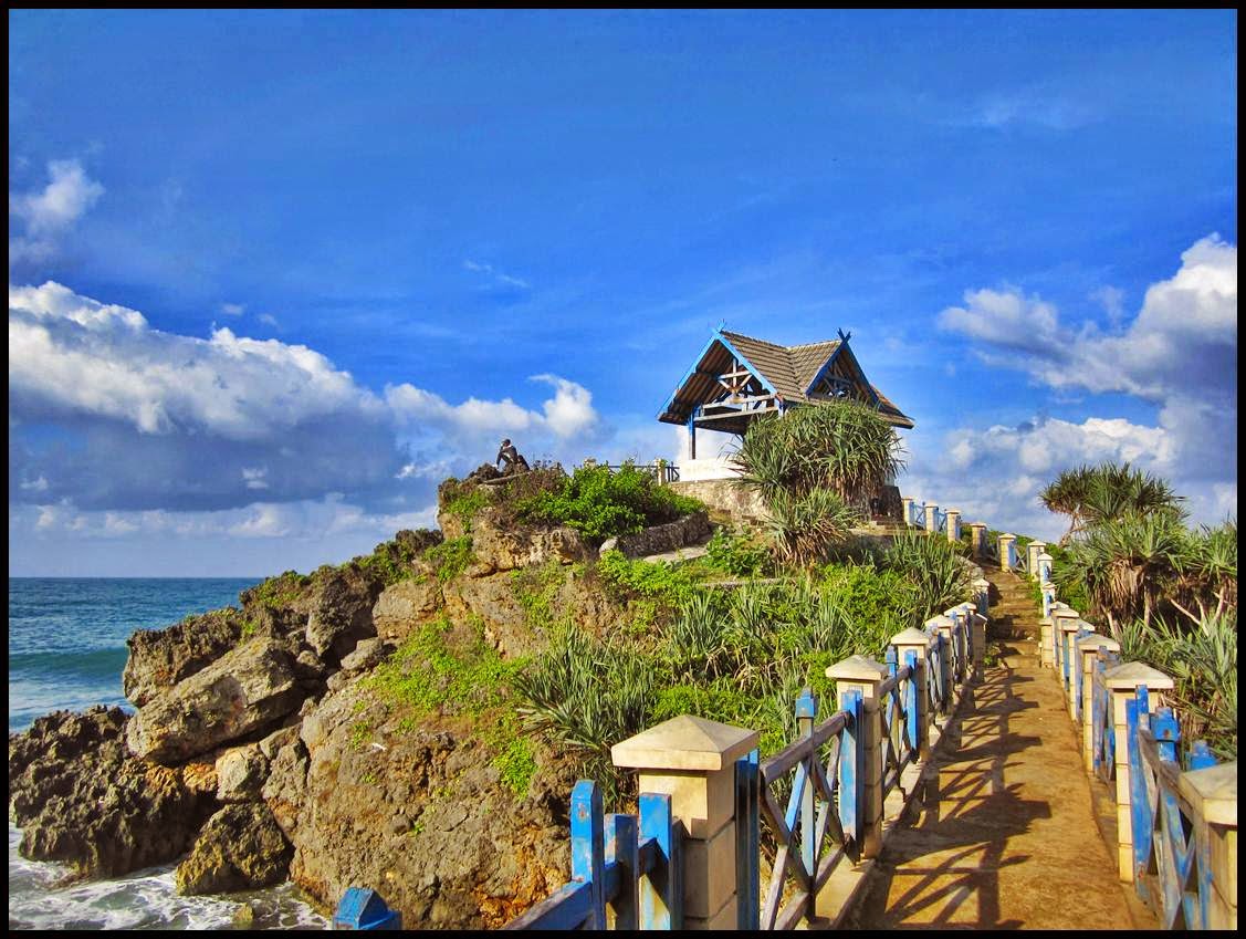 Pantai Kukup yogyakarta