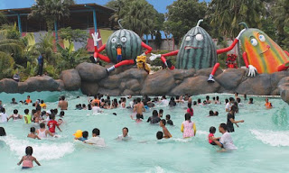 Wave Pool Mekarsari Water Kingdom
