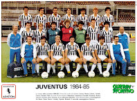 JUVENTUS FOOTBALL CLUB - Turín, Italia - Temporada 1984-85 - Scirea, Platini, Cabrini, Tardelli, Favero, Boniek y Pioli; Trapattoni (entrenador), Prandelli, Koetting, Bodini, Tacconi, Graziani, Brio, Caricola y Bizzotto (2º entrenador); De Maria (masajista), Rossi, Bonini, Limido, Vignola, Briaschi y Remino (masajista) - Plantilla de la Juventus de Turín en la temporada 1984-85, en la que se clasificó en 6º lugar en la Serie A italiana y ganó la Copa de Europa al Liverpool en la tristemente célebre final de Bruselas