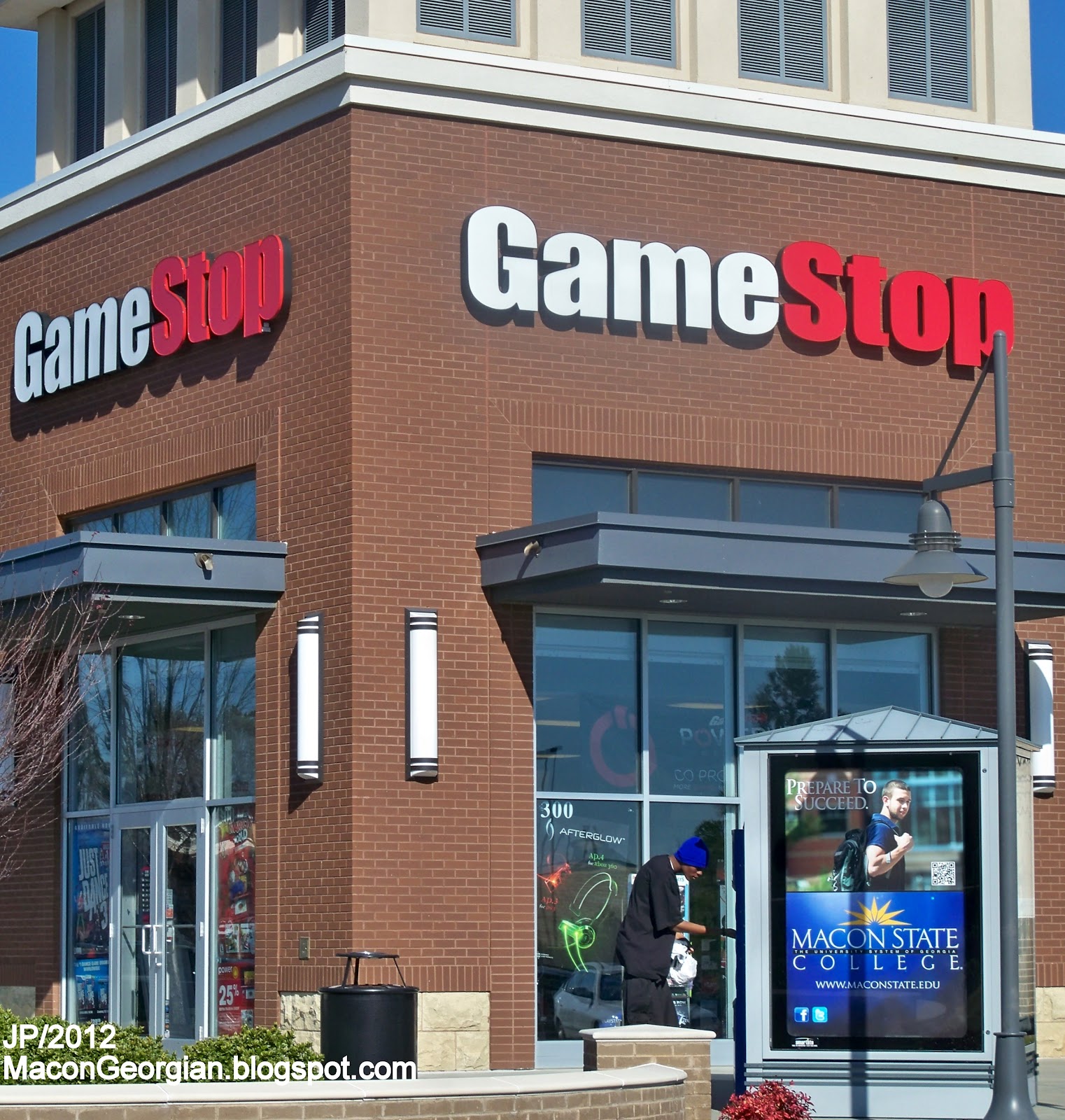 GAMESTOP+MACON+GEORGIA+Riverside+Dr