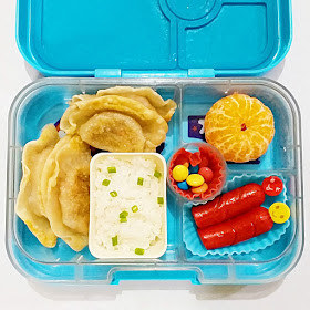 #BentoBaonSerye, 2019, baon ideas, bento, bento baon, bento baon serye, bento lover, bento mom, budget ideas, Momaye Baon Diary, school baon, weekly bento baon, What's in my Yumbox, 