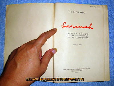 Buku Sarinah Soekarno