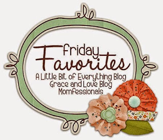 http://www.momfessionals.com/2015/05/friday-favorites-summers-starting.html