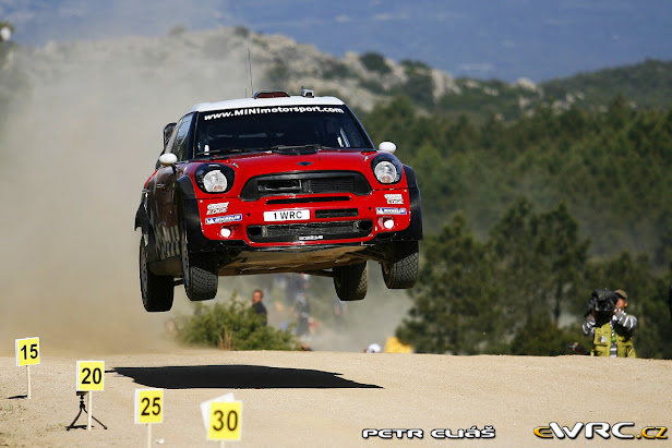 Rallye de Cerdeña: Debut de MINI con victoria de Loeb