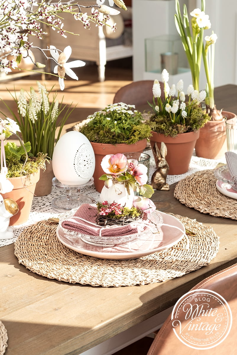 Tischdeko Idee für den Frühling. Dekoideen für das Osterfrühstück.