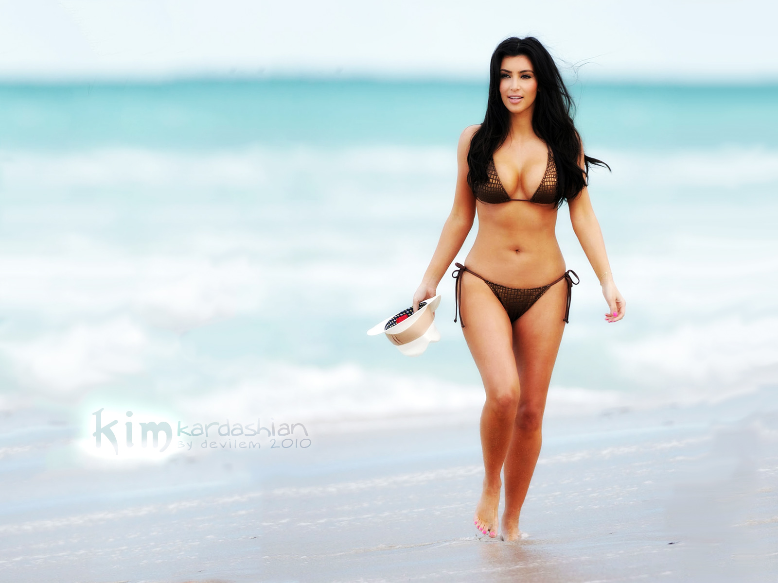 Kim Kardashian: Kim Kardashian Hot Wallpapers