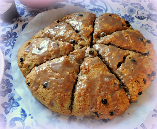 Oaty Cinnamon Scones