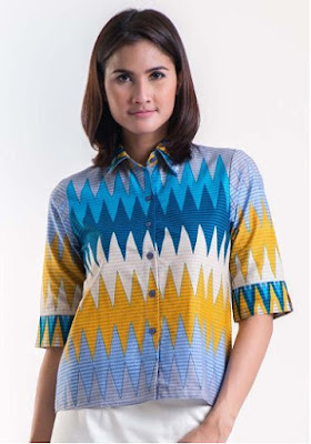 Model Baju Batik Solo