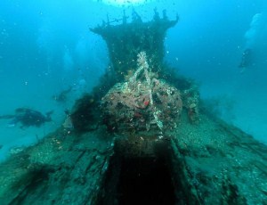 tulamben - Tempat Wisata Bawah Laut Indonesia - MizTia Respect