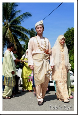 Photo adalah diambik oleh Bob