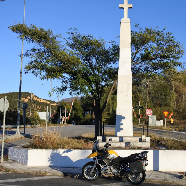 Bulgaria: Mountain roads and monuments [Part B']