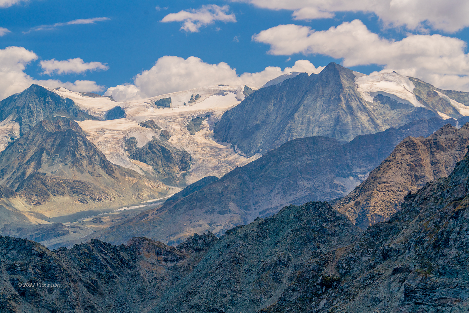 glacier, receding, melting, Swiss Alps, Haute Route, hiking, outdoors, wilderness, mountains, nature, beauty, rivers, tree line, altitude, big sky, valley, trail, Prafleury, Mont Fort, mountain hut, cabane, montaigne, randonner, valle