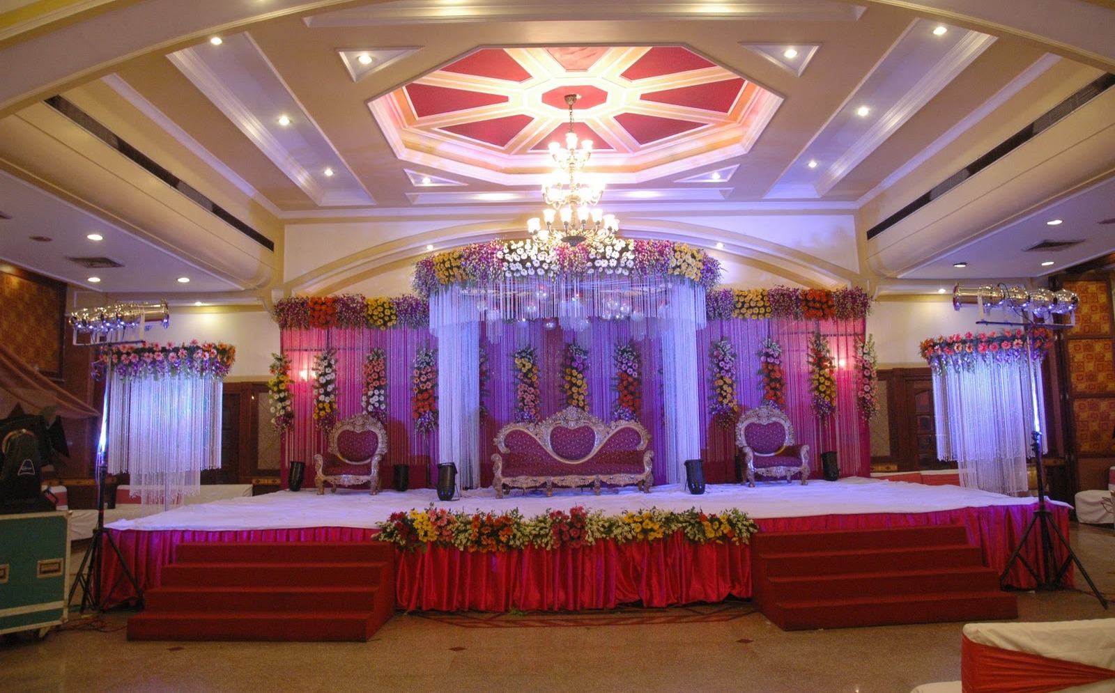 indian wedding themes and colours